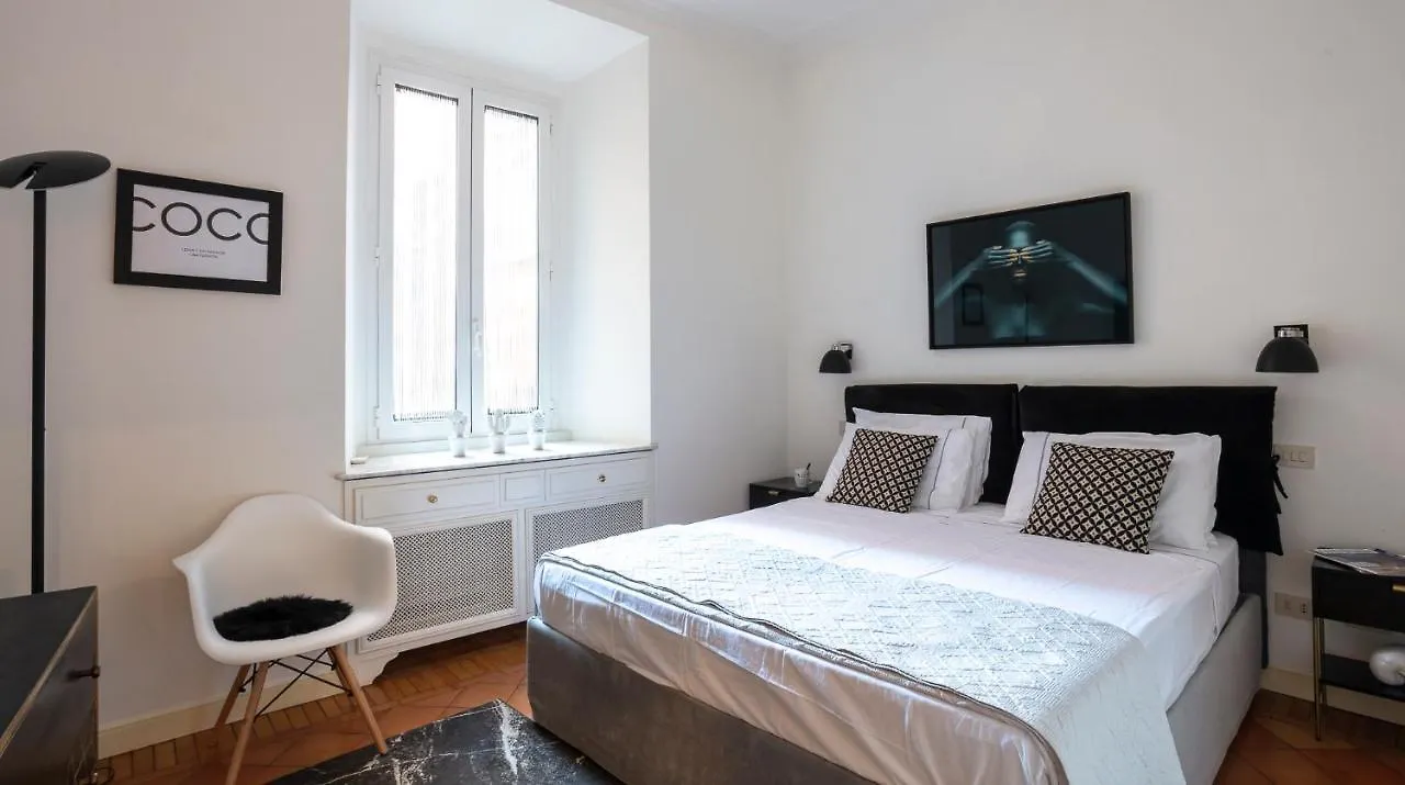 Apartment Luxury Maison Letizia Piazza Di Spagna Rome Italy